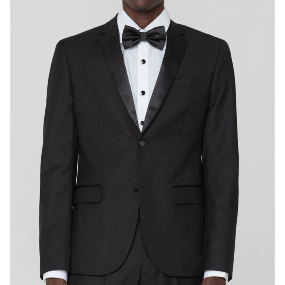 Gorgeous Shawl Collar Black Tuxedo Suit